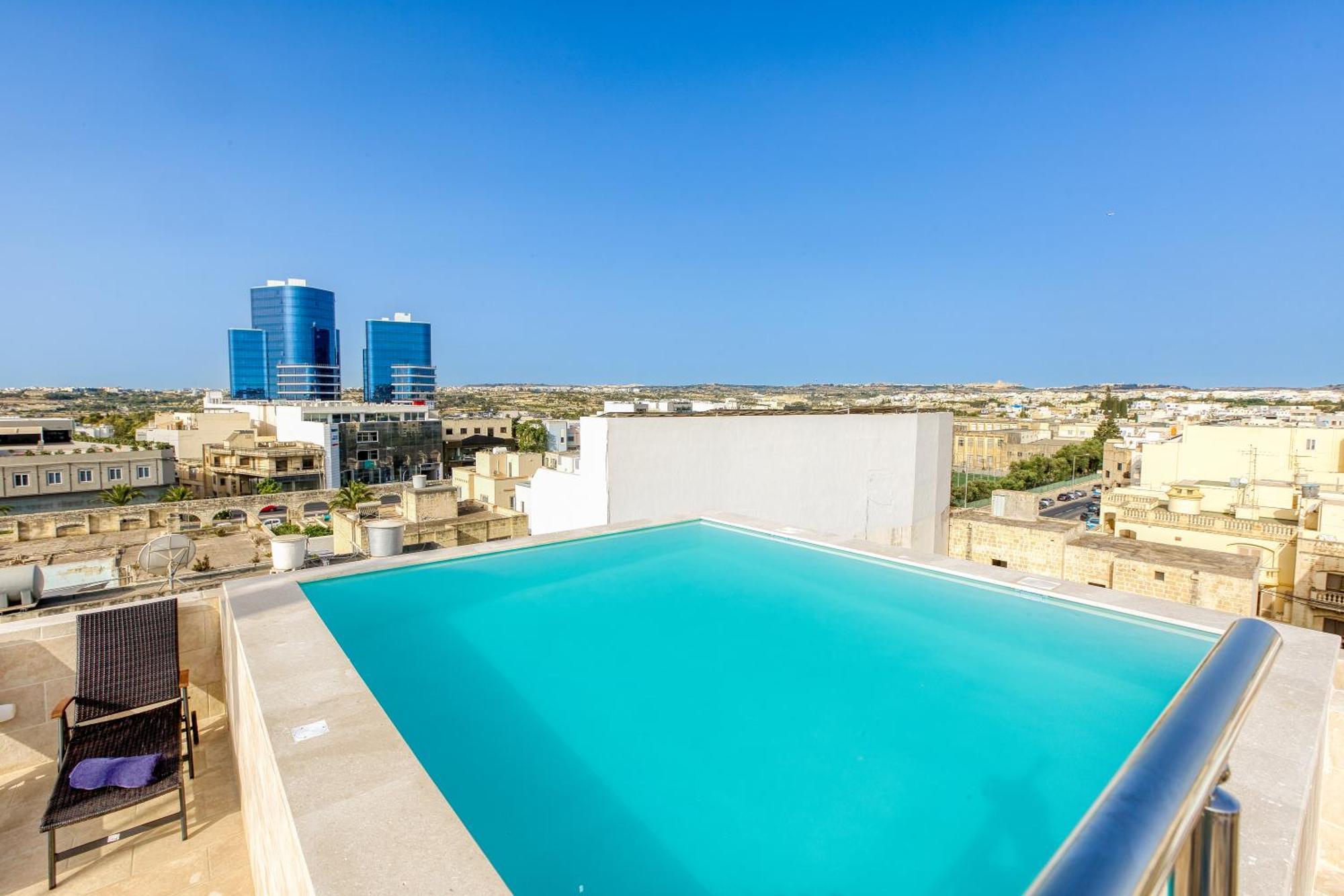 Annitchka Mansions - Penthouse In Central Malta Birkirkara Extérieur photo