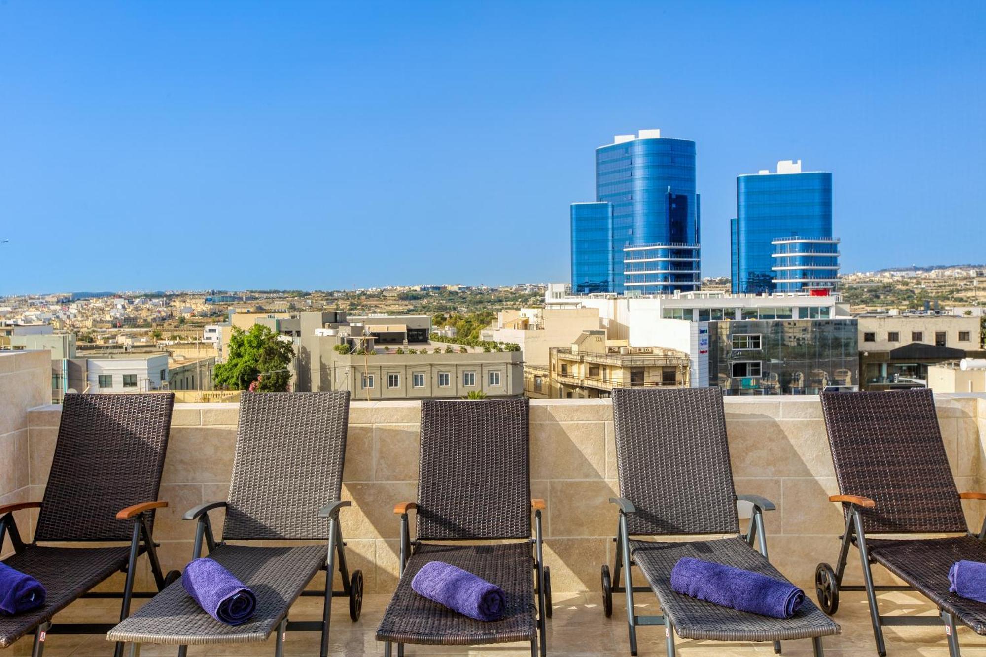 Annitchka Mansions - Penthouse In Central Malta Birkirkara Extérieur photo